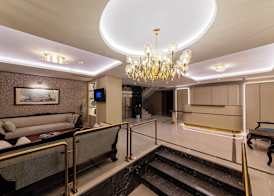 Triton Hotel 5