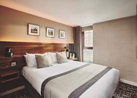 The Ranald Hotel 4