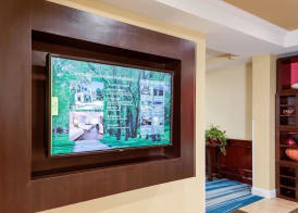 Courtyard by Marriott Portsmouth 2