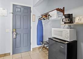 Sol Springs Inn 5