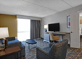 Holiday Inn PHILADELPHIA-CHERRY HILL by IHG 2