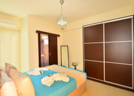 Luxury Suites in Stavromenos 3