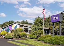 Spark by Hilton Mystic Groton 3