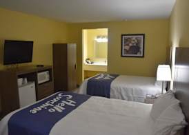 Days Inn by Wyndham Cape Carteret 5