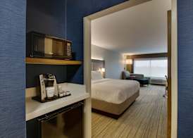 Holiday Inn Express & Suites MT STERLING NORTH by IHG 5