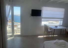 Amazing Studio with Sea view in Mykonos 4