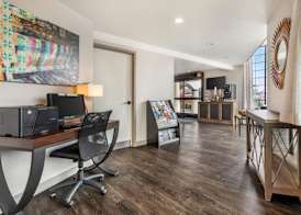 Best Western Rose Garden Inn 3