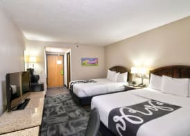 La Quinta by Wyndham Springfield South 2