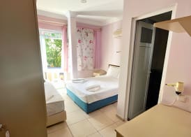 Beachway Hotel 4