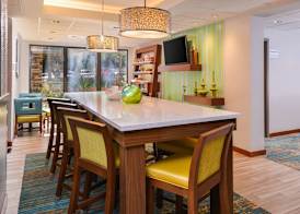 Hampton Inn Seattle-Airport 4