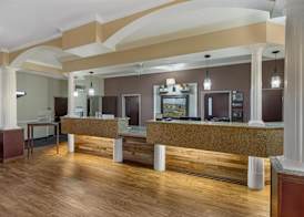 Best Western Plus Shamrock Inn & Suites 2