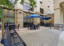 Hampton Inn and Suites Woodstock, Virginia 2