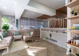 The Garden Hotel & Resort 2