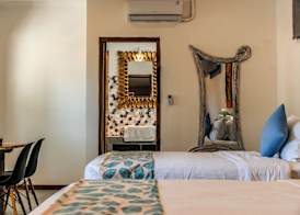 Komodo Suites Downtown 2