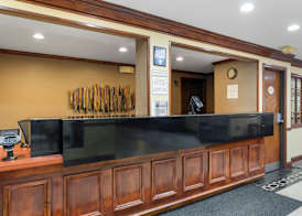 Best Western Louisville East Inn & Suites 3