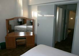 Vicmor Court 35 - Apartment 5