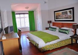 Admirals Rest Self-Catering House 2