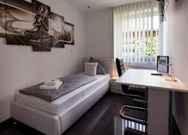 Hotel am Rosenplatz,24 Stunden Check in, Küche, kostenfreie Parkplätze 2