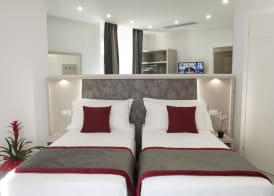 Merulana Holidays 3