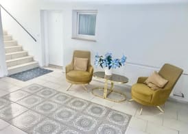 Louis Hotels 2