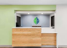 WoodSpring Suites Kansas City Airport 2