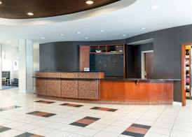 Courtyard by Marriott Ontario Rancho Cucamonga 2