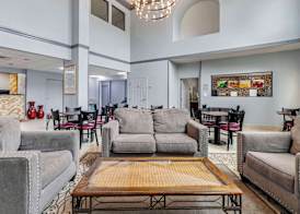 Quality Inn Near Seaworld - Lackland 4