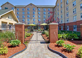 Homewood Suites by Hilton Toronto-Mississauga 2