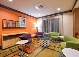 Fairfield Inn & Suites White Marsh 2