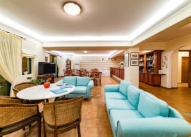 Andreolas Luxury Suites 3