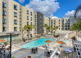 Homewood Suites by Hilton Anaheim Resort - Convention Center 5