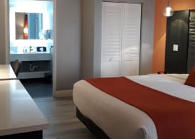Clarion Pointe El Cajon San Diego East 3