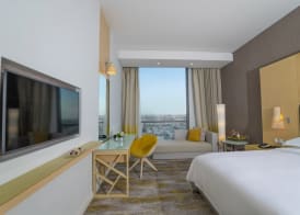 Rotana Corniche 4