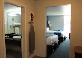 Travelodge by Wyndham Water's Edge Hotel - Racine 4