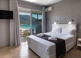 Ponti Beach Hotel 4