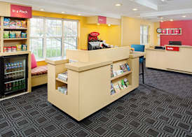 TownePlace Suites Philadelphia Horsham 4