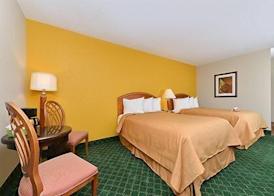 Quality Inn Cairo I-57 5