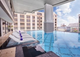 Valia Bangkok Sukhumvit 24 by Kingston Hotels 4