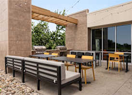 Home2 Suites by Hilton Bowling Green 4