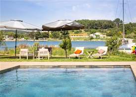 Golden Tulip Hotel & Rooftop Martigues Provence 2