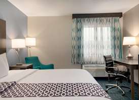La Quinta Inn & Suites by Wyndham Peru Starved Rock St Park 4