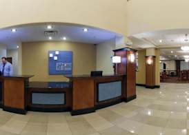 Holiday Inn Express & Suites BAINBRIDGE by IHG 2