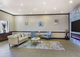 Best Western Plus Texoma Hotel & Suites 2