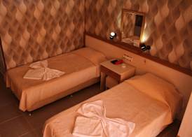 Saturn Hotel 5