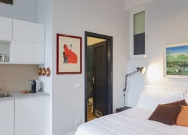 Modern Loft in the City Center 2