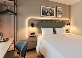 Campanile PRIME - Paris - Porte de Bagnolet 4