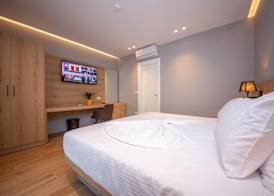Azure Inn Hotel 3
