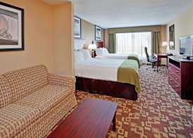 Holiday Inn Express & Suites ST CHARLES by IHG 5