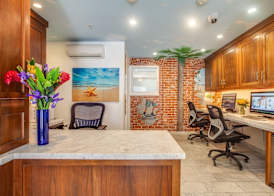 Venice Breeze Suites 2
