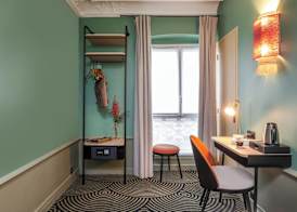 Hotel Avalon Paris Gare du Nord 5